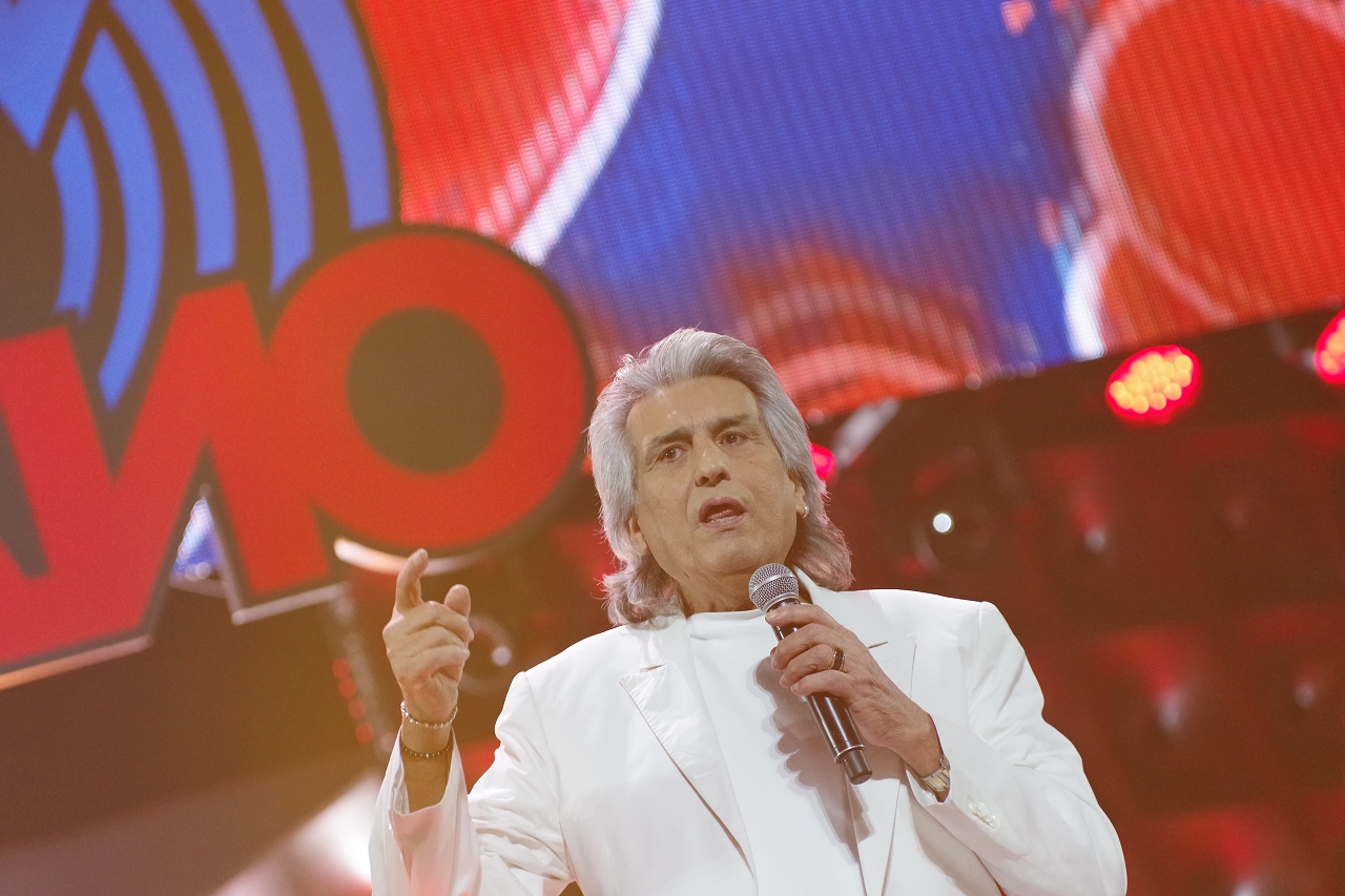 кутуньо тото кутуньо. коко кутуньо. Toto cutugno сейчас. итальянский певец тото кутуньо. тото кутуньо видеоклипы.