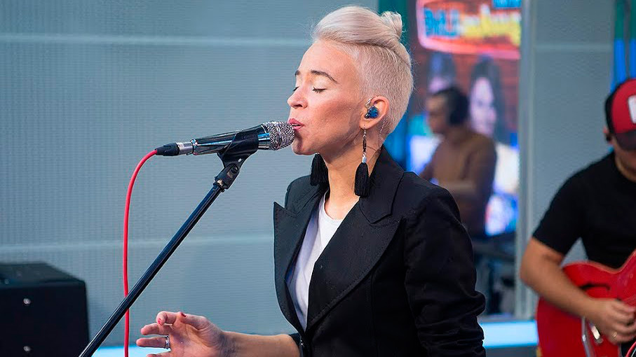 варвара визбор зима. зима визбор слушать. варвара визбор а зима будет. ада якушева и варвара визбор. варвара визбор внучка юрия визбора.