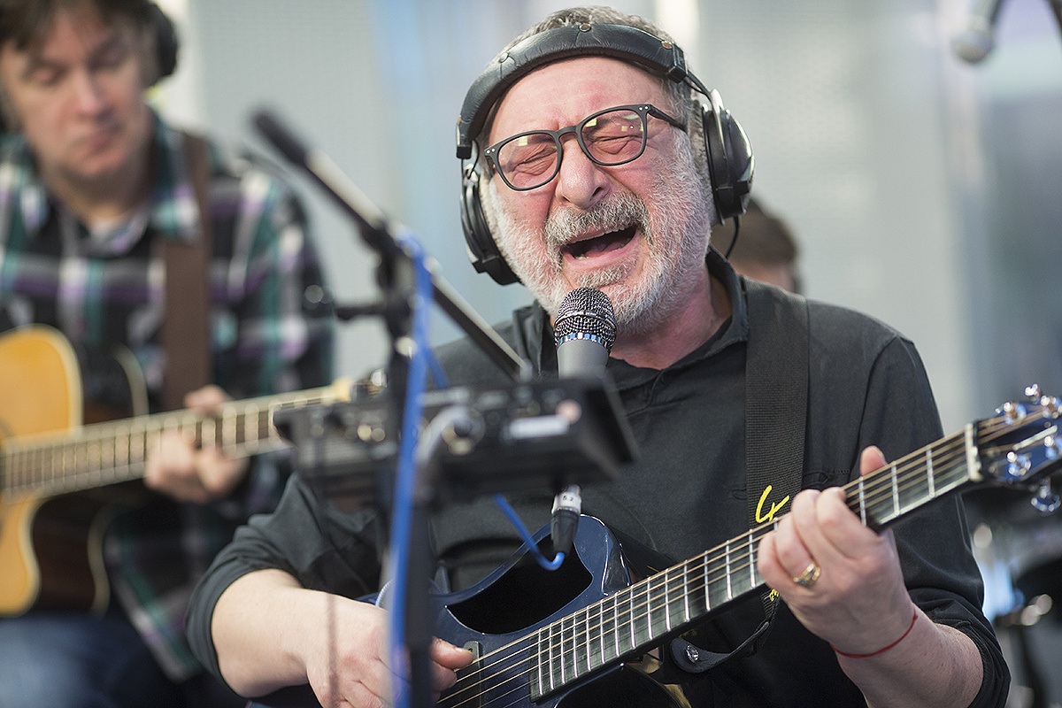 евгений маргулис шанхай 7+1 группа. маргулис шанхай блюз. шанхай блюз слушать. клипы чайф. блюз шанхай.